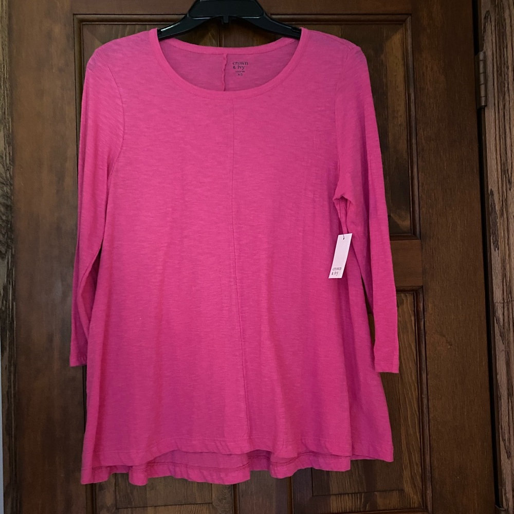 Crown and Ivy 3/4 Sleeve Swing Tee